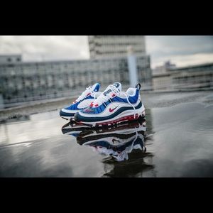 Meet your Posher, Ray